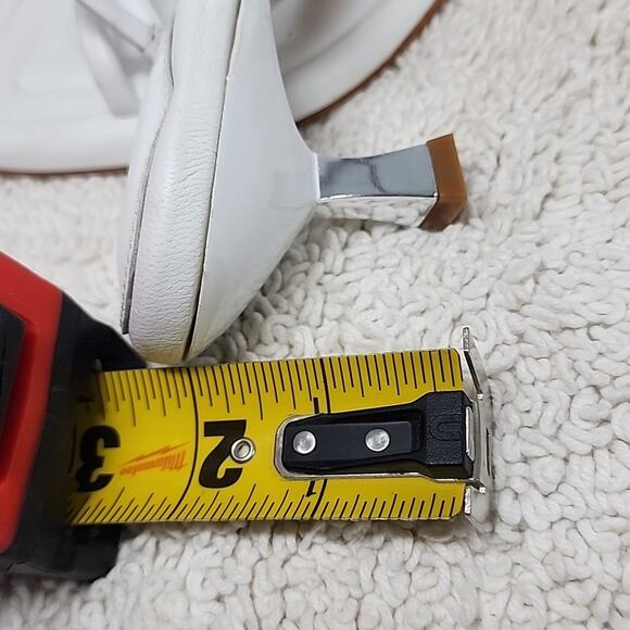 🐲SCHUTZ🐲 AGATHA MID SQUARE TOE WHITE LEATHER LADIE 6 CROME KITTEN HEELS NWOB - Picture 8 of 16